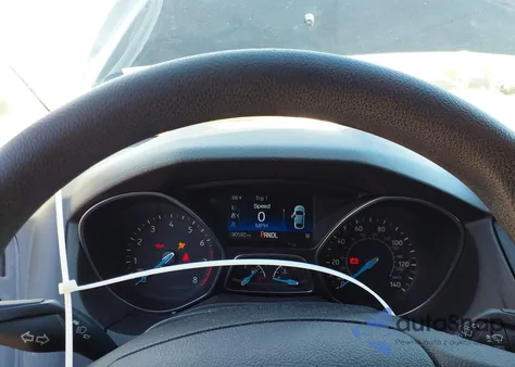 2018 Ford Focus Se из США, поврежденный, VIN 1FADP3K22JL259057